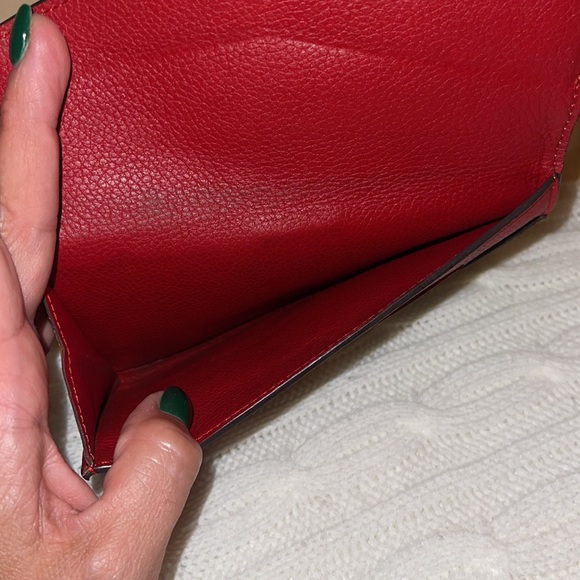 Louis Vuitton Wallet - Picture 9 of 17